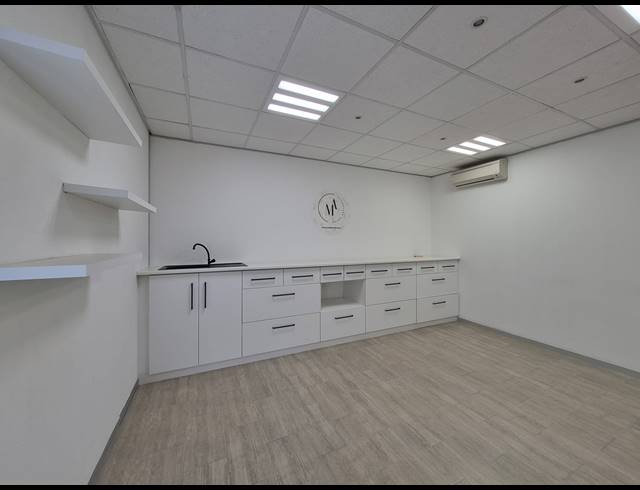 70M² OFFICE TO LET IN ROSEBANK